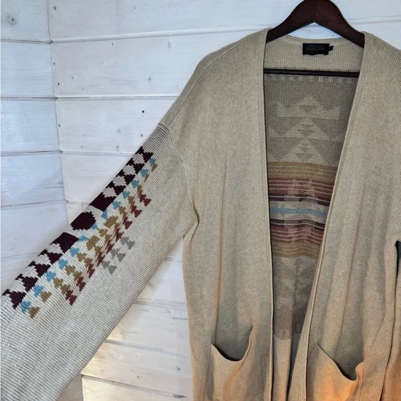 Pendleton Tan Southwestern Pattern Cardigan - Picture 5 of 9